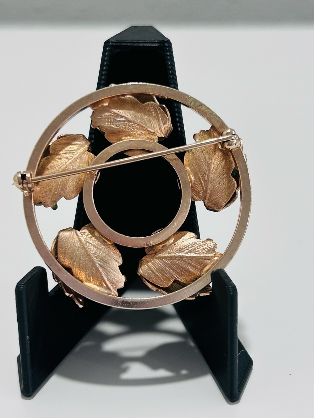 Sarah Coventry Brooch and Clip On Earrings Set Floral Circle Faux Pearl Stones - Picture 6 of 15